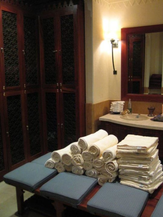 Al Maha, SPA Umkleide Al Maha, A Luxury Collection Desert Resort & Spa