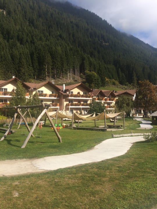 Außenansicht Alphotel Tyrol