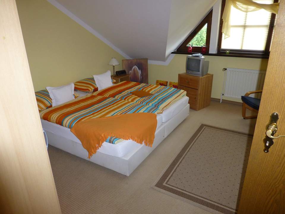 Doppelzimmer im Obergeschoss Hotel Wellness am Park