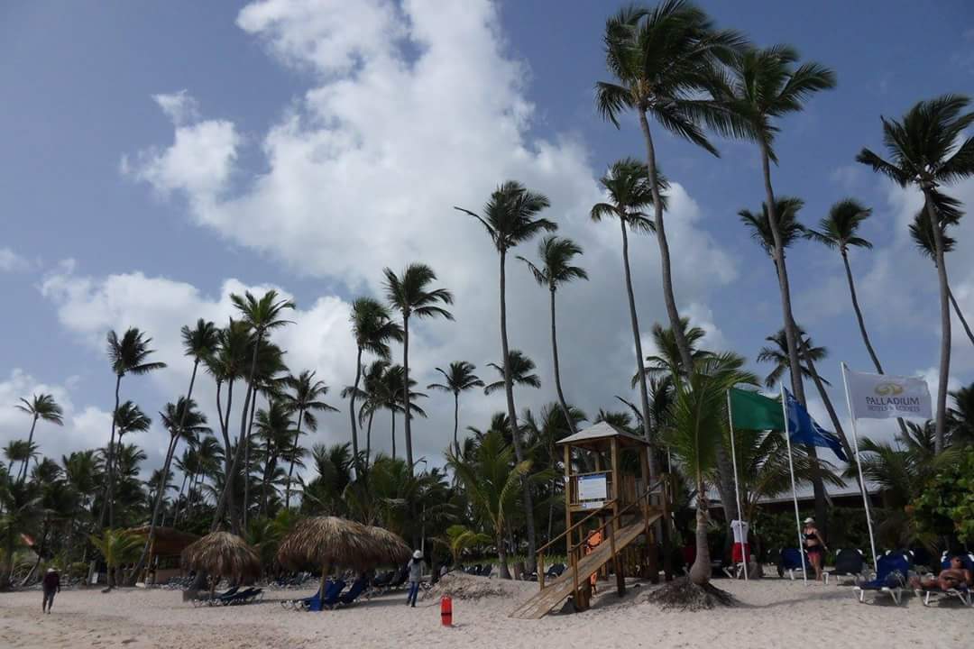 Strand Hotel Grand Palladium Palace Resort, Spa & Casino