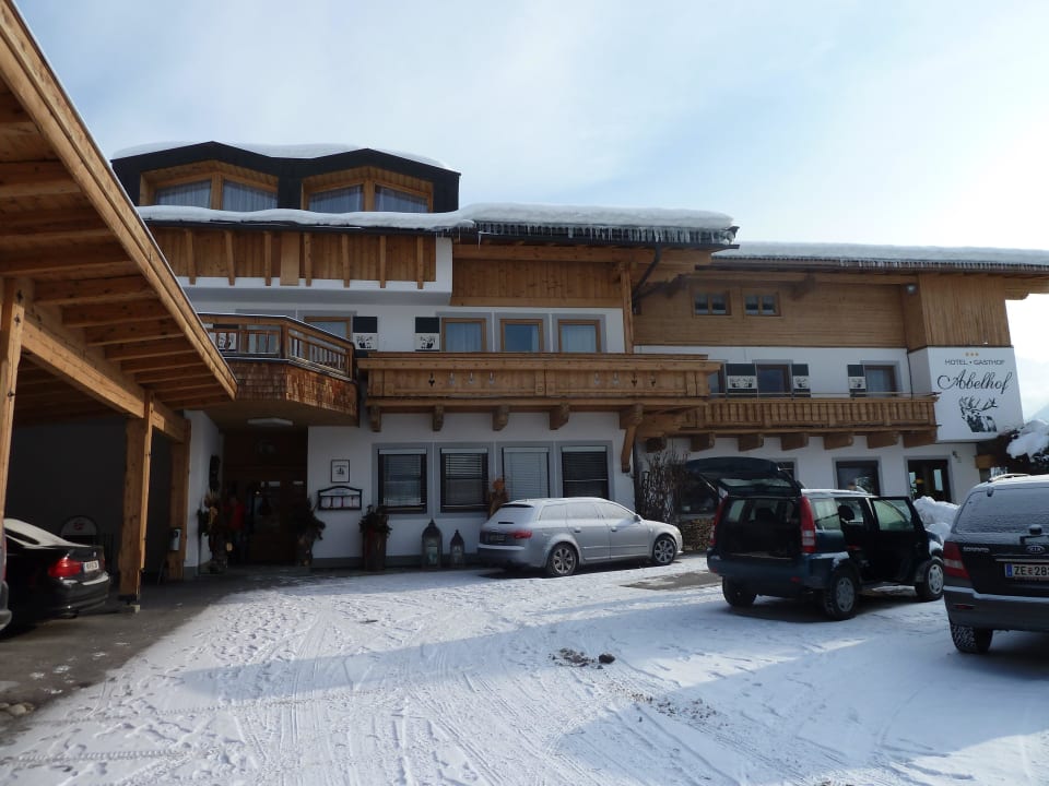 Einfahrt  Hotel Gasthof Abelhof