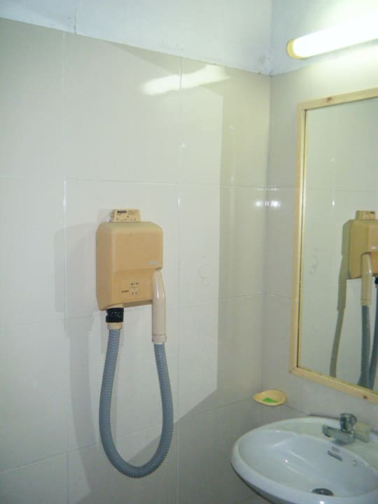 "4-Sterne" Badezimmer Adaaran Select Meedhupparu Island Resort - Premium All Inclusive