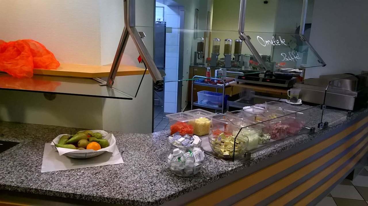 Restaurant Frühstücksbuffet SAVOY Hotel Bad Mergentheim