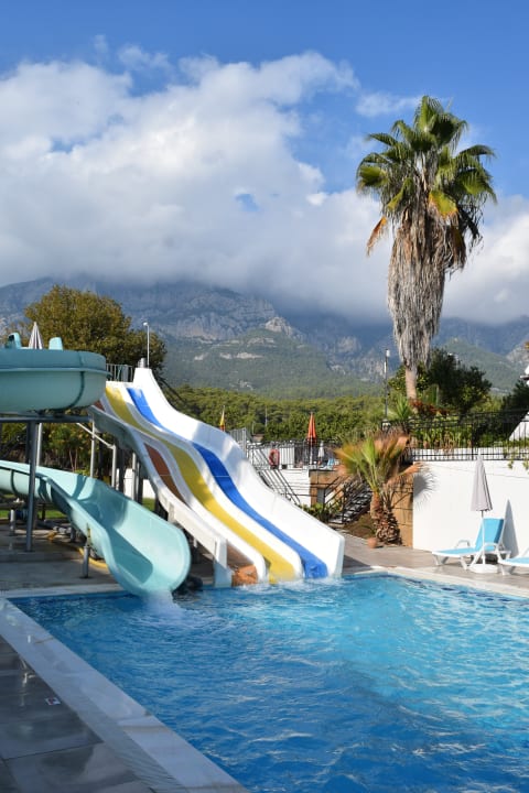 Pool Armas Gül Beach