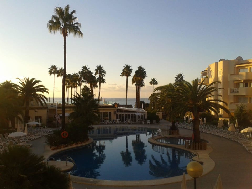 Sonnenuntergang THB Sa Coma Platja