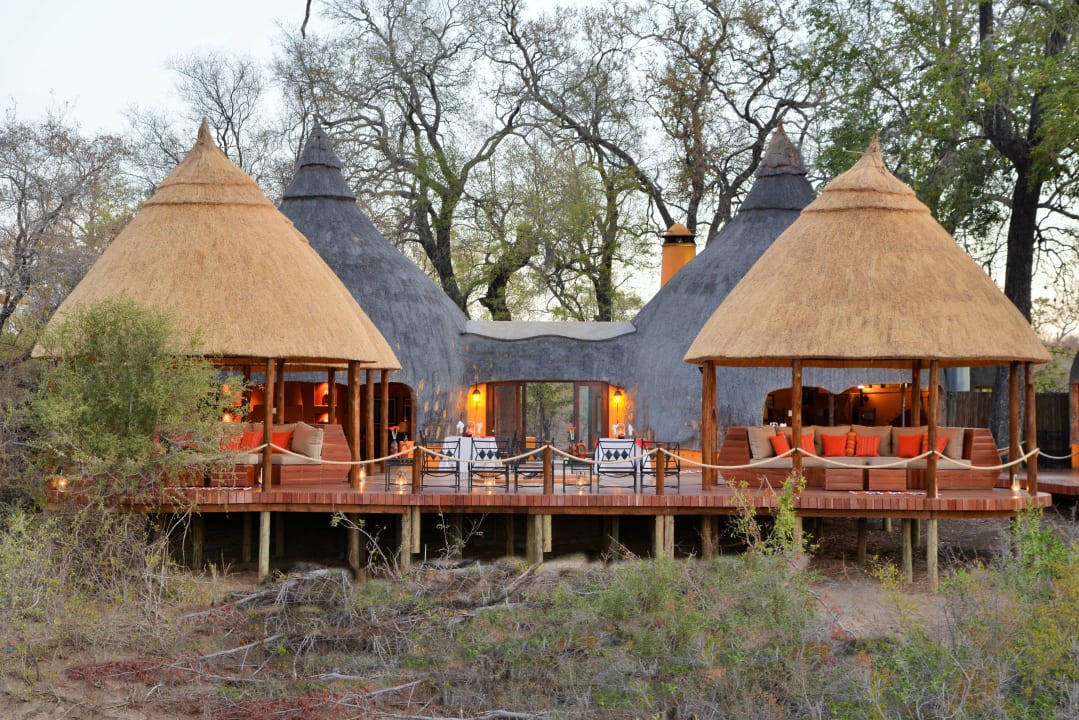 Außenansicht Hotel Hoyo Hoyo Tsonga Lodge