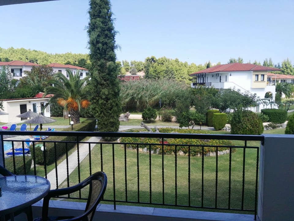 Außenansicht Hotel Chrousso Village