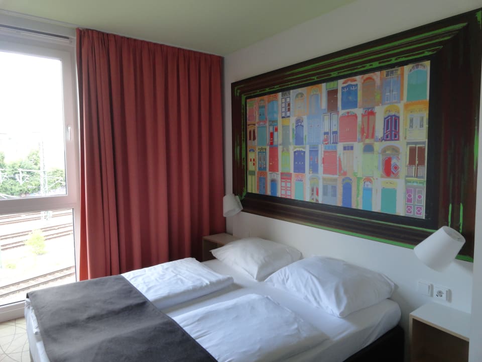 Zimmer B&B Hotel Lübeck