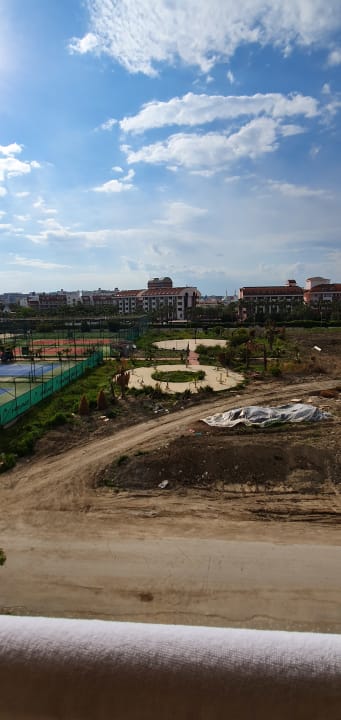 Zimmer Well Palace Side