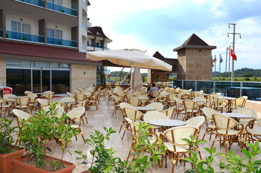 Aussenansicht Ramada Resort by Wyndham Side