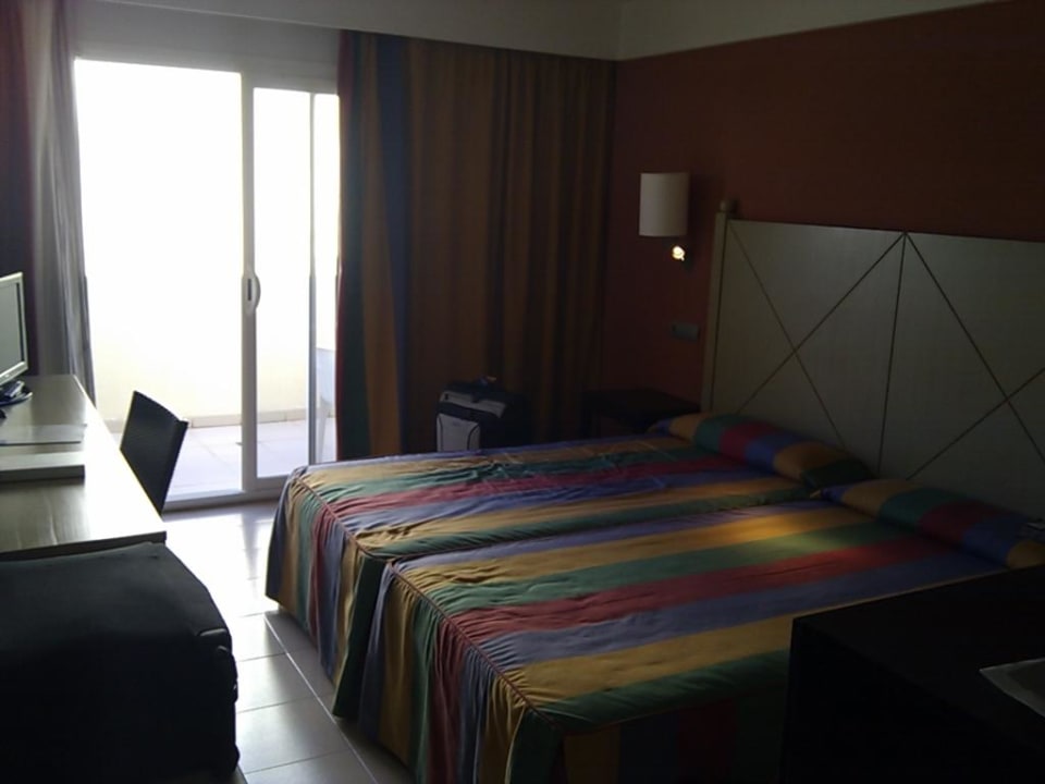 Zimmer 2040 blau punta reina