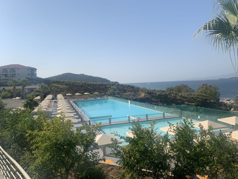 Ausblick Akrathos Beach Hotel