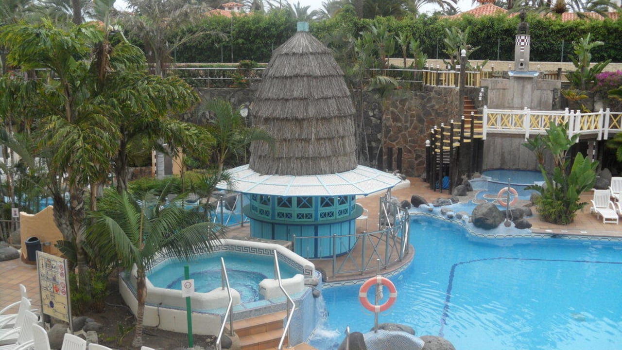 Pool Abora Catarina by Lopesan Hotels