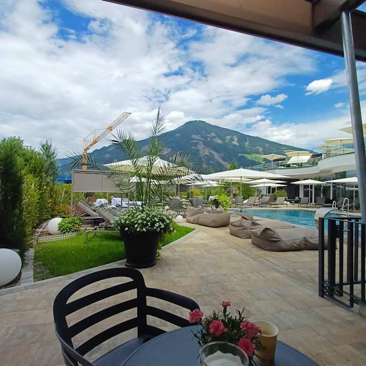 Ausblick Platzlhof - Mein Hotel im Zillertal