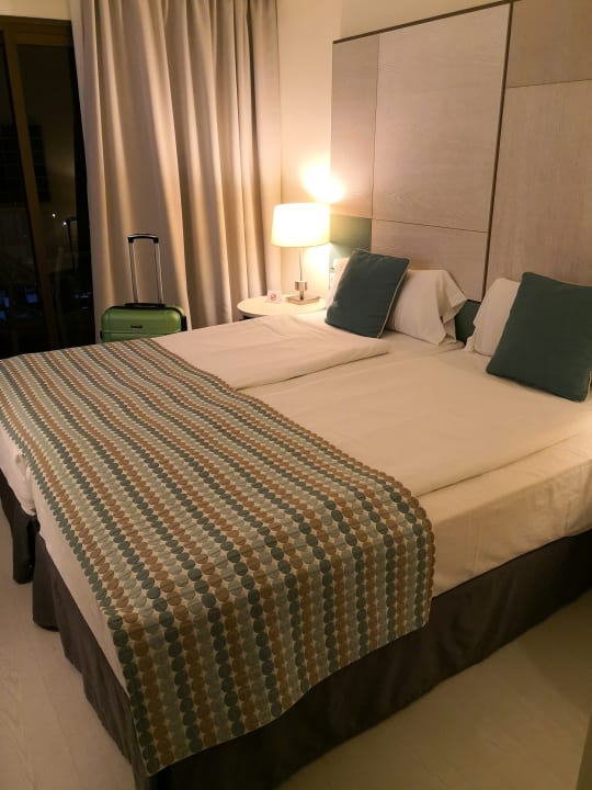 Zimmer allsun Hotel Lux de Mar