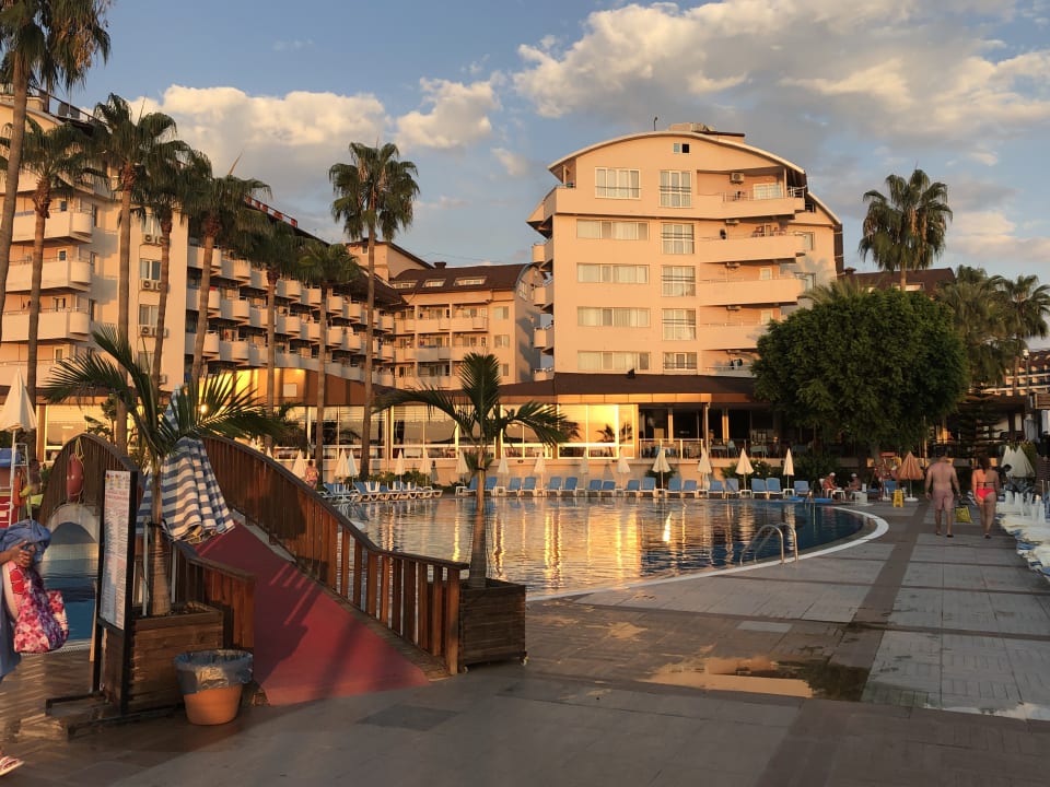 Ausblick Lonicera Resort & Spa Hotel