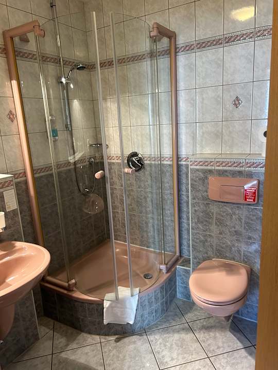 Zimmer Hotel Drei Schwanen