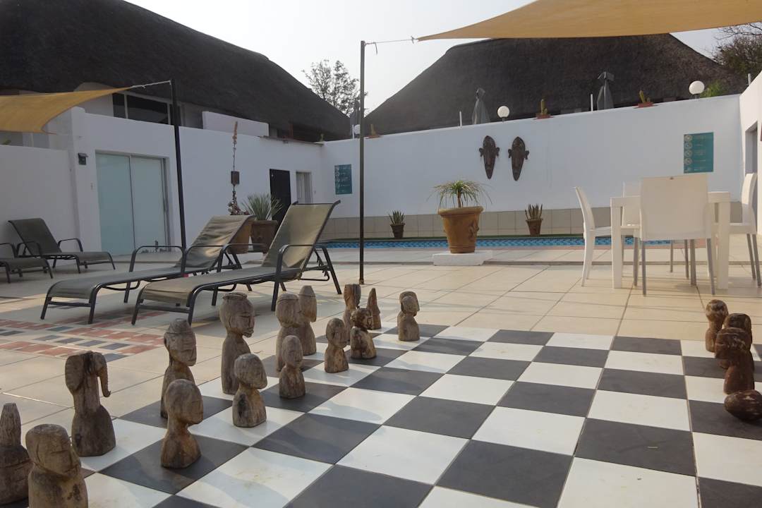 Außenansicht Hotel Trans Kalahari Inn