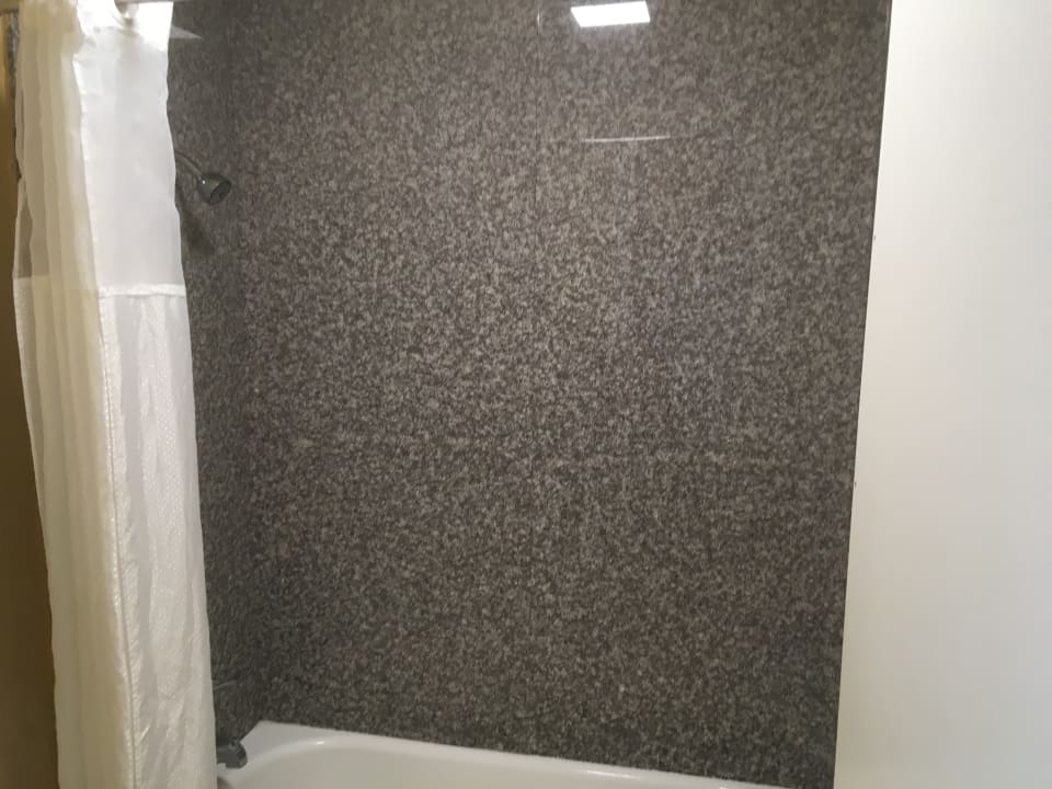 Zimmer The Executive Inn & Suites