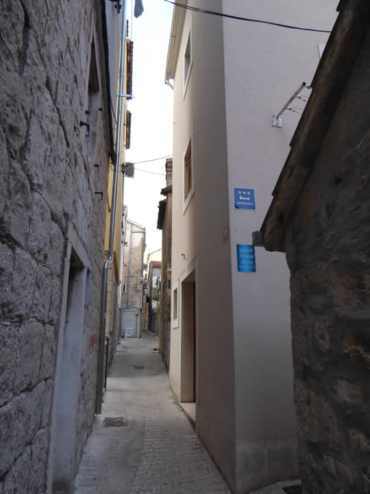 Aussenansicht Guesthouse Miro