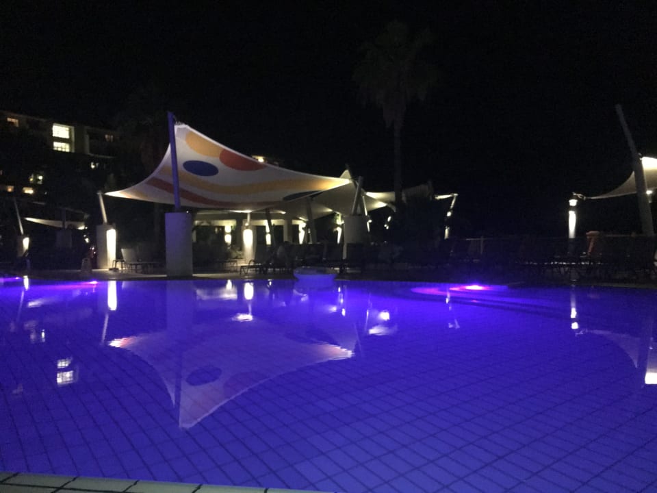 Pool Hotel Pine Bay Holiday Resort