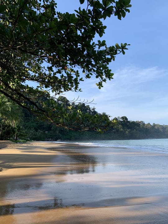 Strand Khao Lak Bayfront Resort