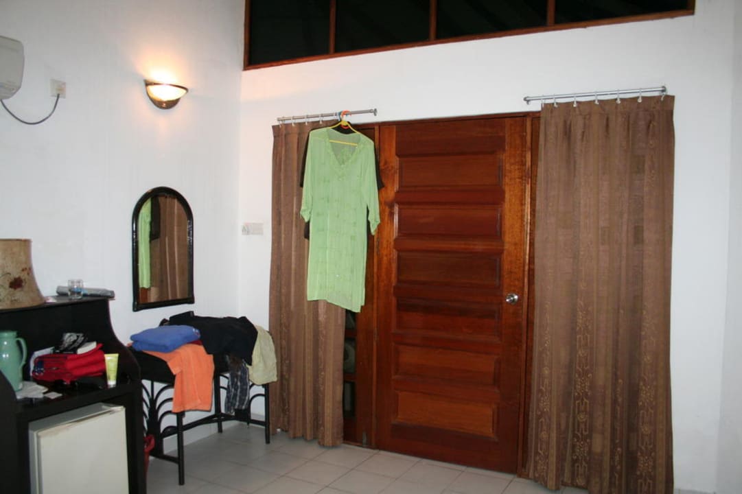 Zimmer Embudu Village