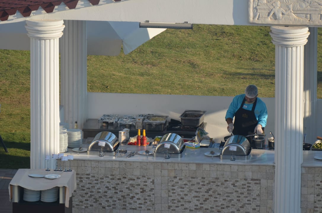 Grillstation Roma Beach Resort & Spa 16+ Adult Only
