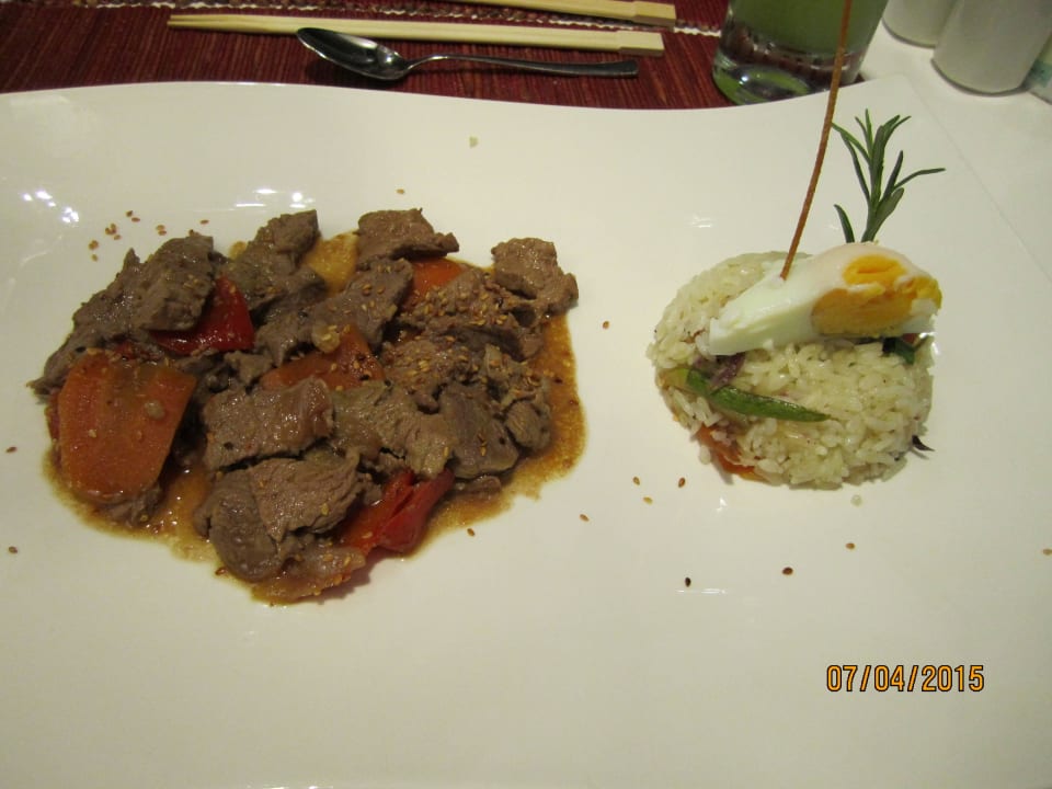 Rindfleisch! Melas Resort Hotel