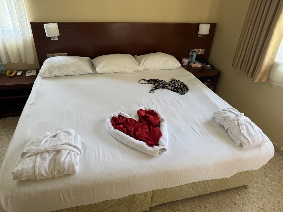 Zimmer Salamis Bay Conti Resort Hotel & Casino