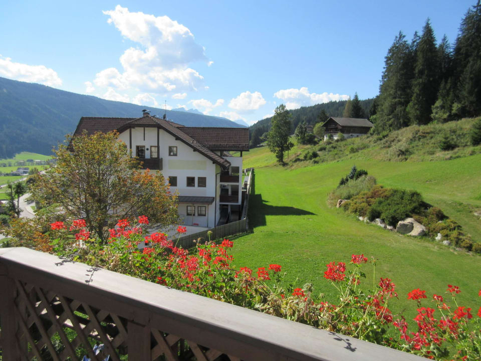 Ausblick vom Balkon Turmhotel Gschwendt