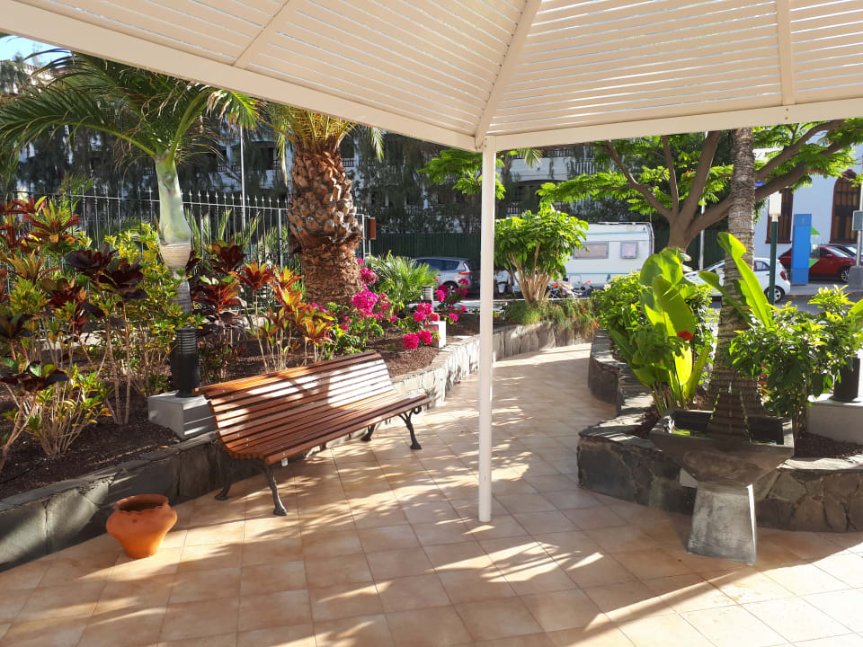 Gartenanlage allsun Hotel Lucana