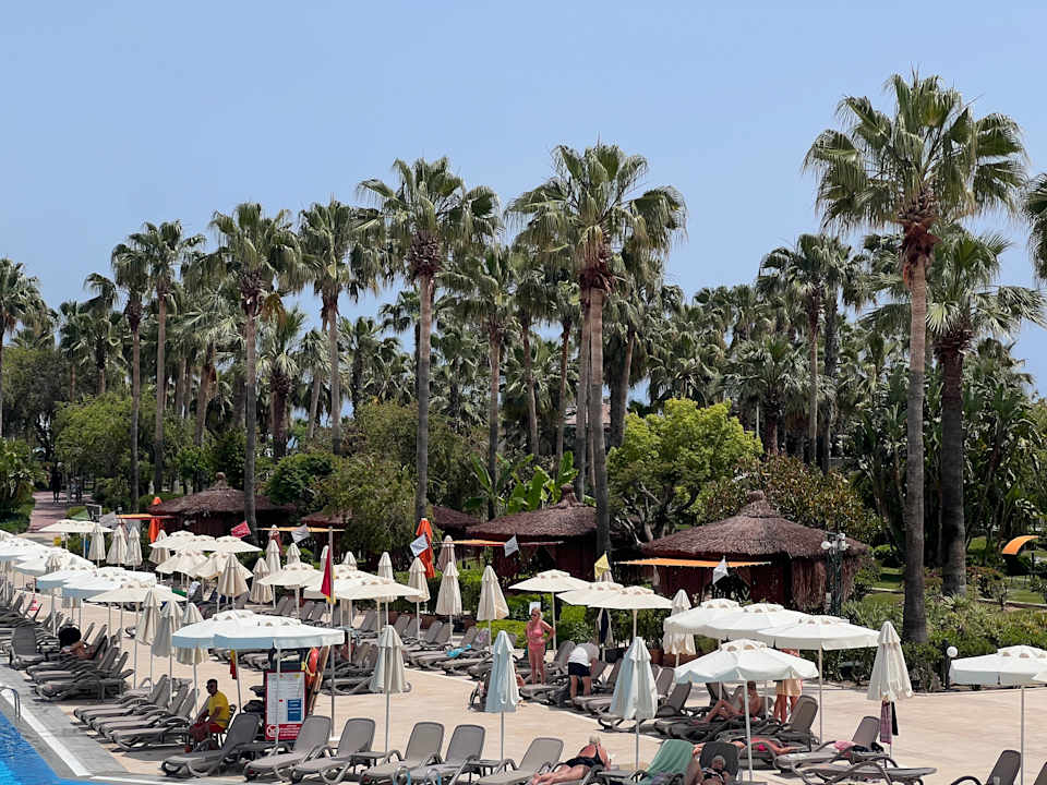 Pool VONRESORT Golden Coast