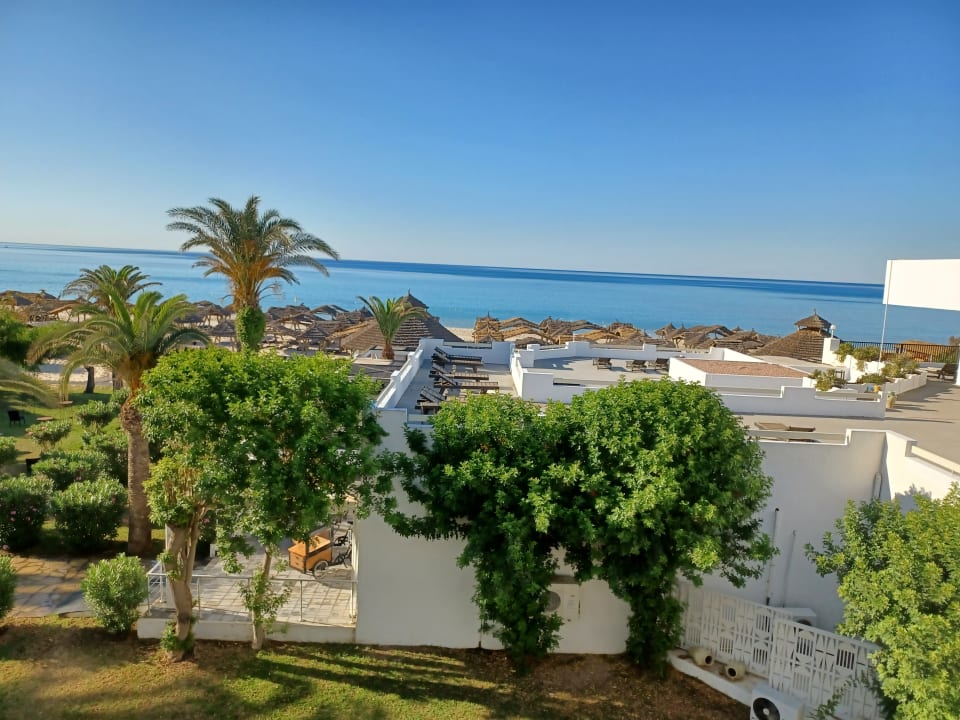 Ausblick The Orangers Beach Resort and Bungalows