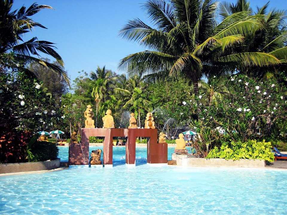 Pool The Regent Cha Am Beach Resort