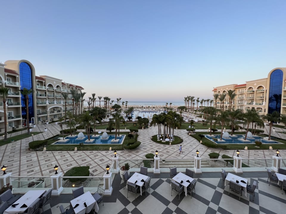 Ausblick Premier Le Reve Hotel & Spa