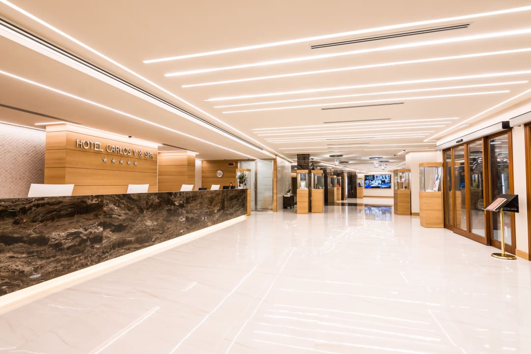Lobby Smy Carlos V Wellness & Spa Alghero