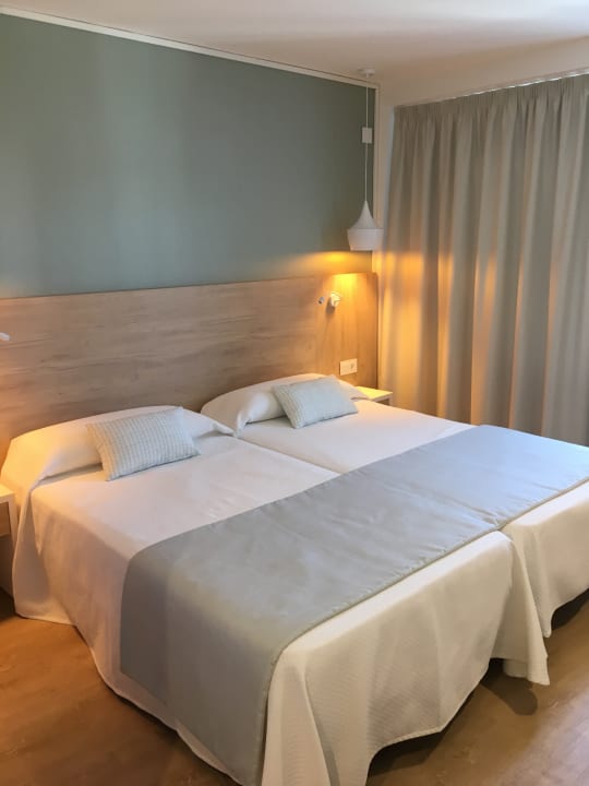 Zimmer HSM Regana - Adults Only