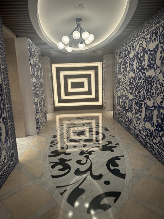 Zimmer Atlantis The Royal