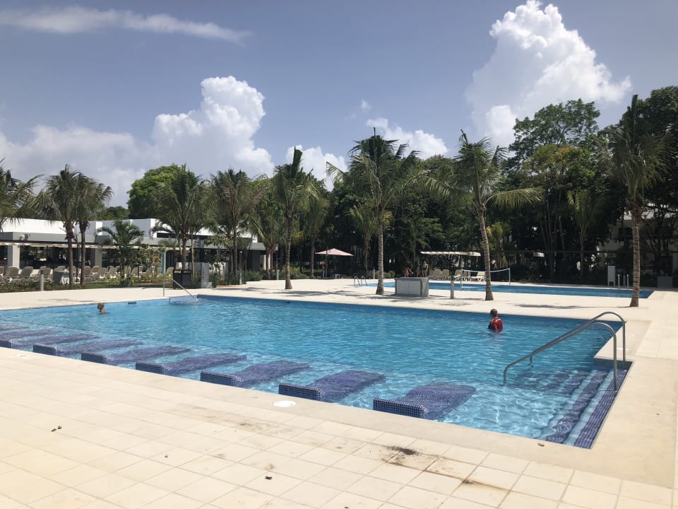 Pool Hotel Riu Tequila