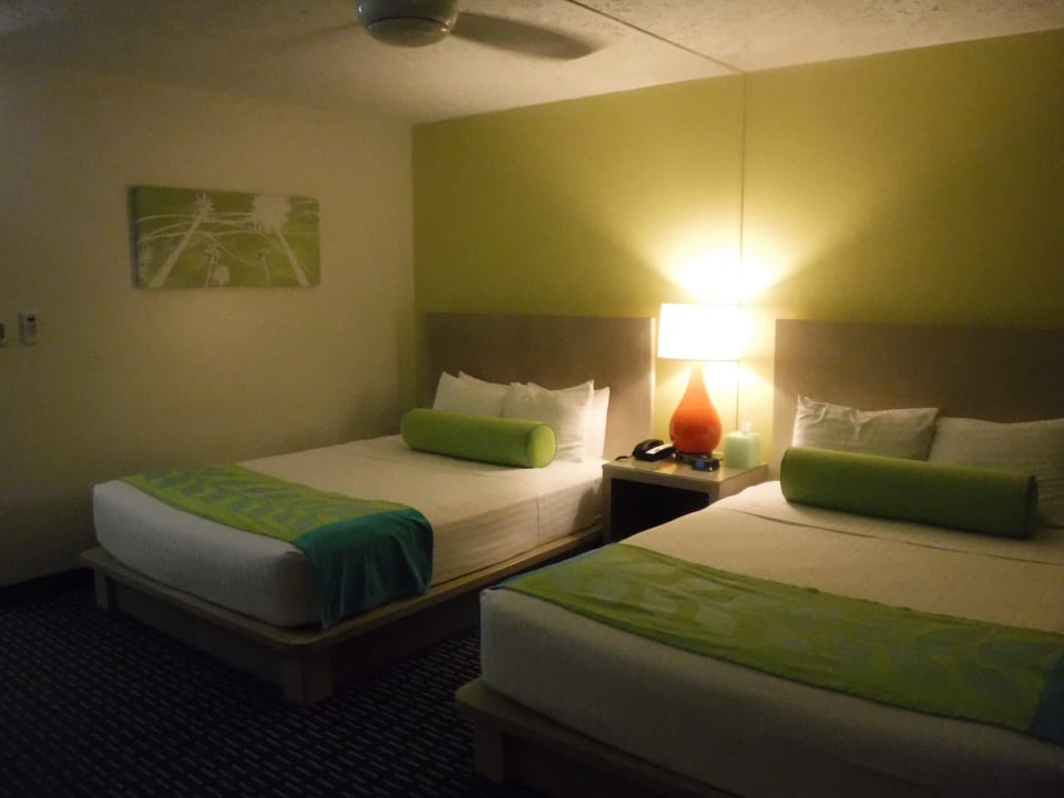 Zimmer Kauai Shores Hotel