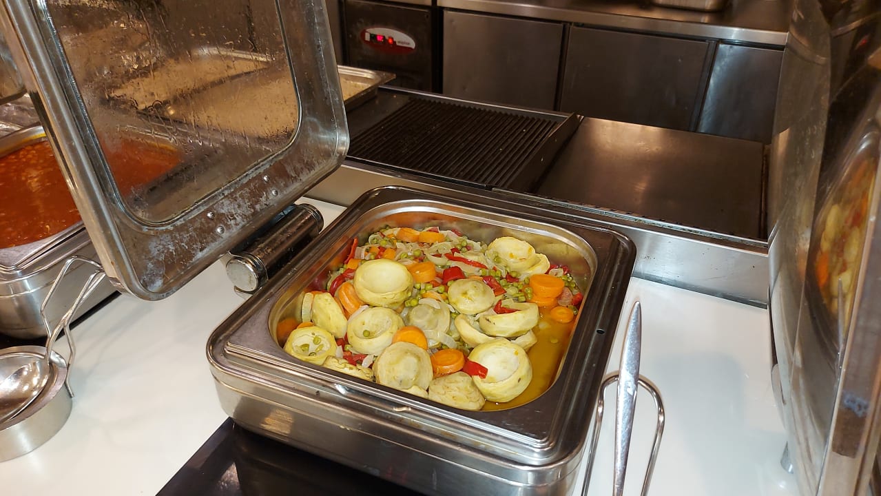 Gastro Glamour Resort & Spa