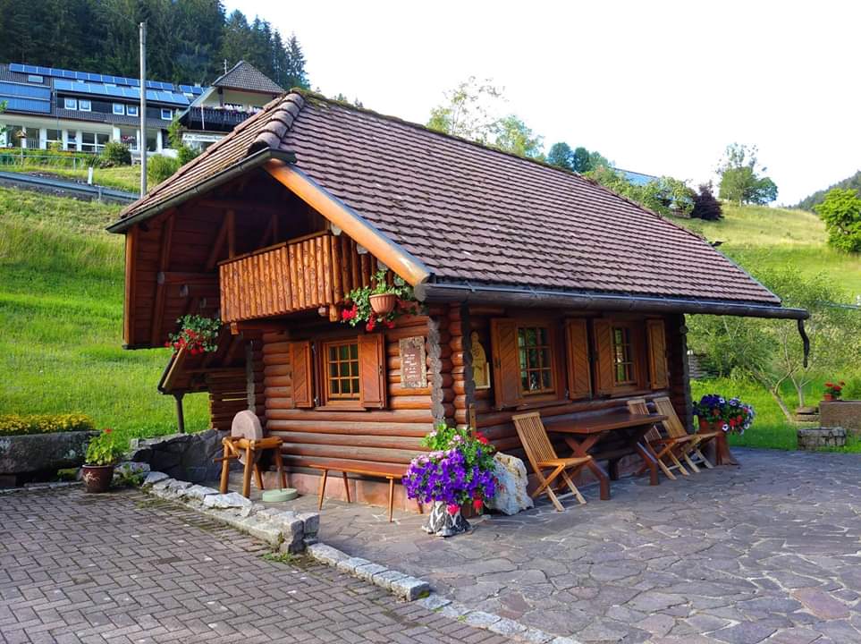 Außenansicht Gästehaus Heimenberg