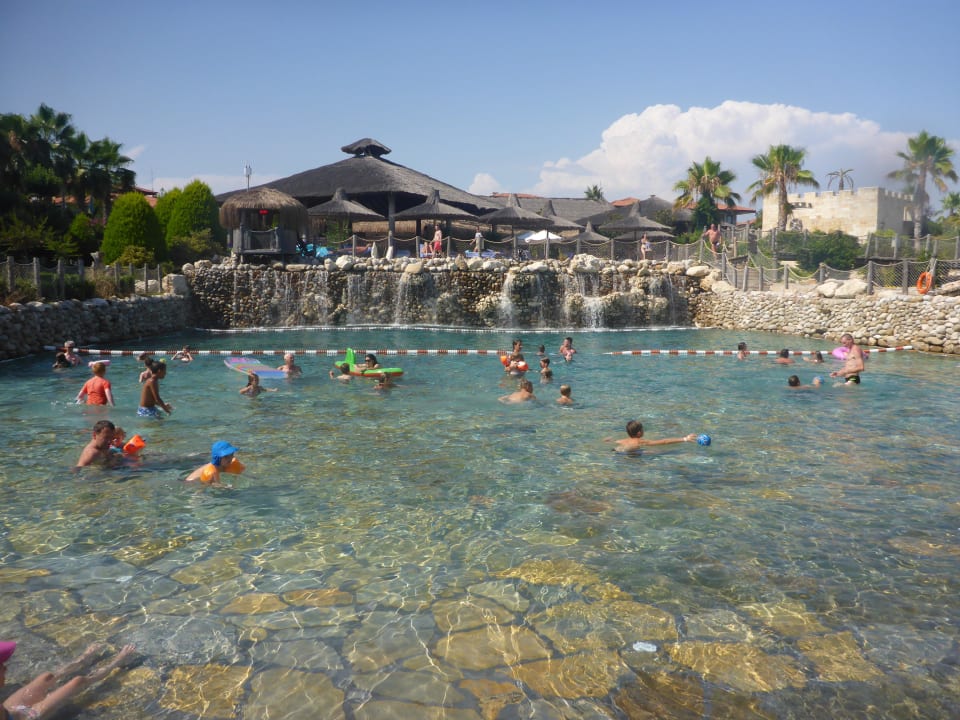 Wellenbecken Club Grand Side