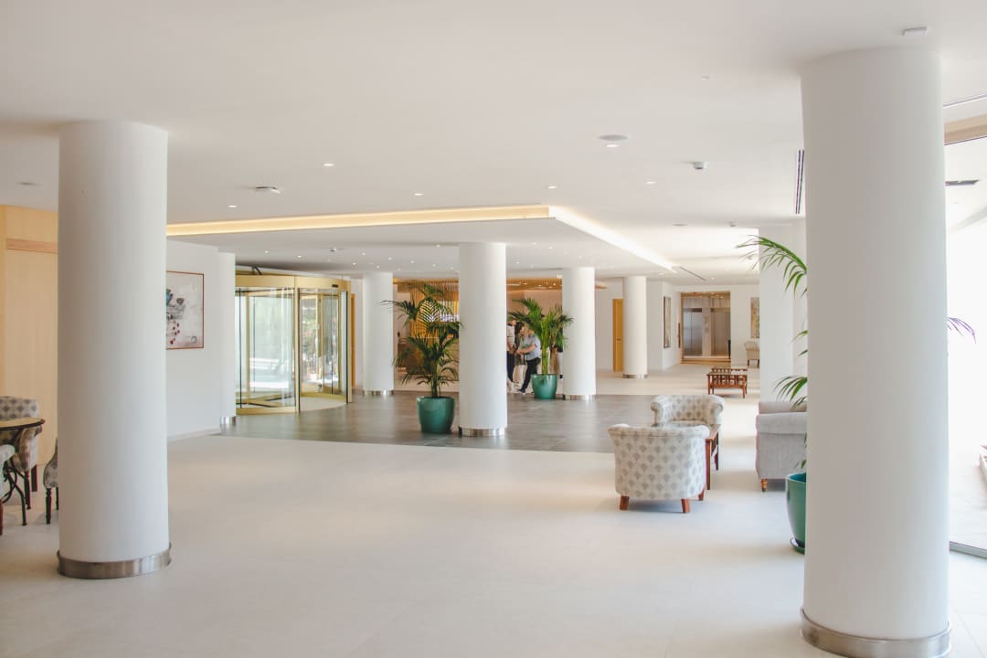 Lobby Hipotels Bahia Grande