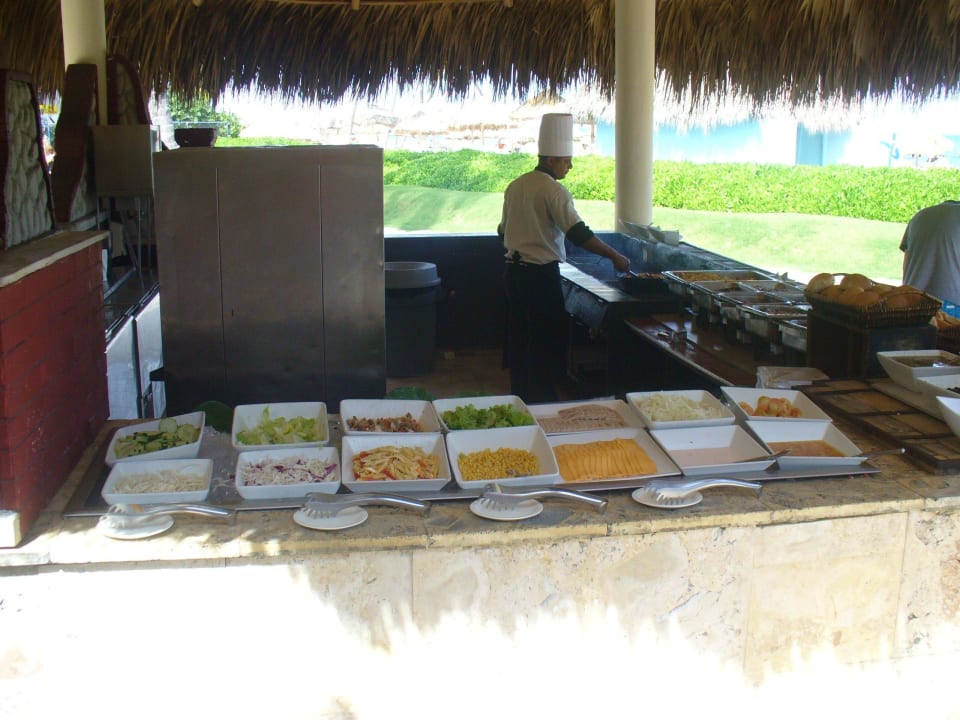 Strandgrill Dreams Royal Beach Punta Cana