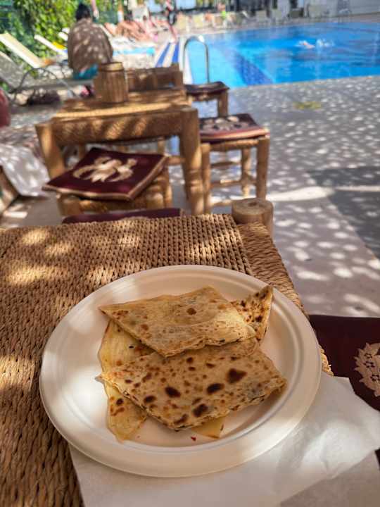 Gastro Emre Beach & Emre Hotel