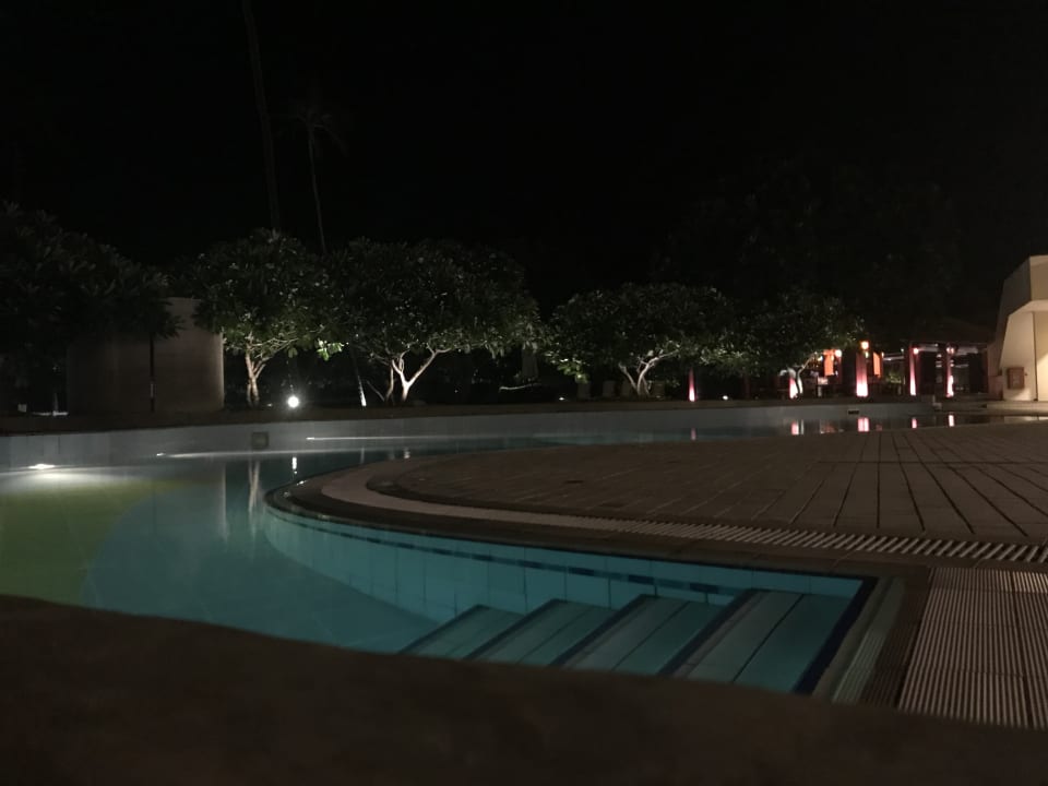 Pool Turyaa Kalutara