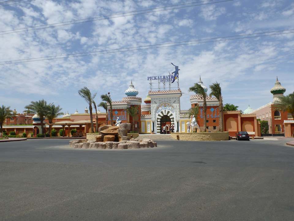 Hotel Eingang Pickalbatros Alf Leila Wa Leila Resort - Neverland Hurghada