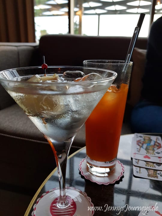 Gastro Acanthus Cennet Barut Collection